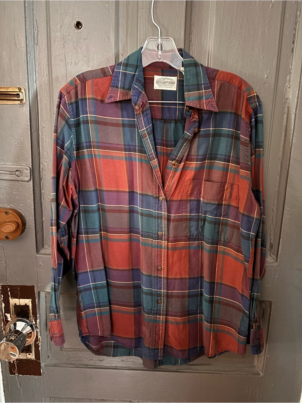 Classic Plaid Button-Up Shirt – Red & Blue